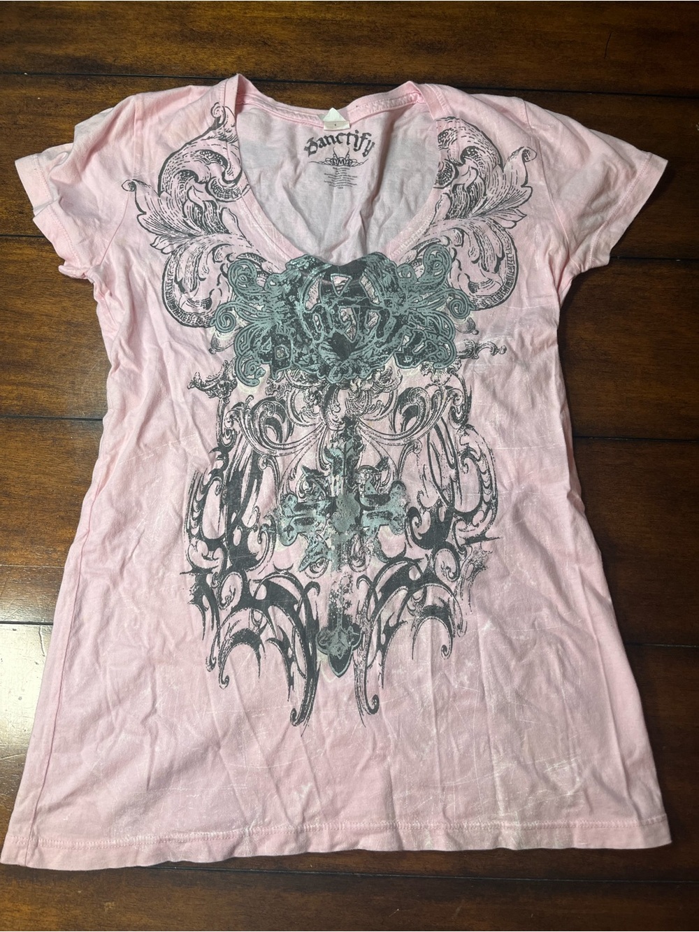 Sanctify y2k women’s vintage tee 2006 gothic top